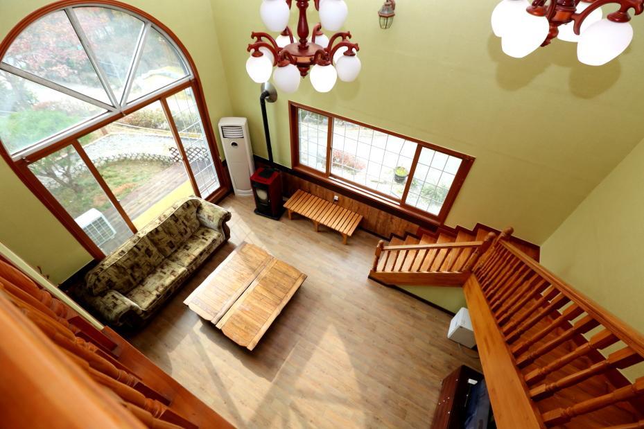 Pinearoma Pension Hongcheon Esterno foto