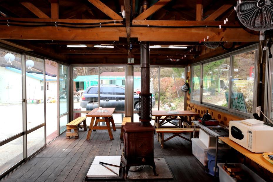 Pinearoma Pension Hongcheon Esterno foto