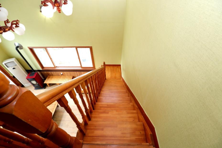 Pinearoma Pension Hongcheon Esterno foto